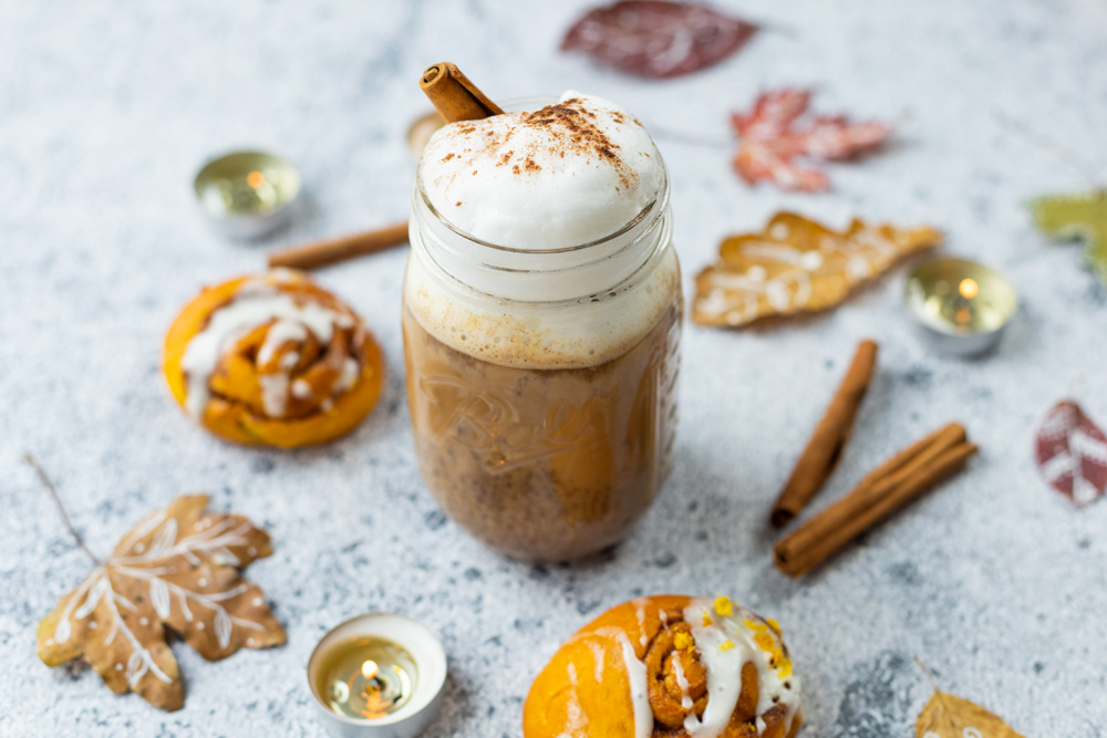 Pumpkin Spice Latte - Starbucks-Alternative für kalte Herbsttage