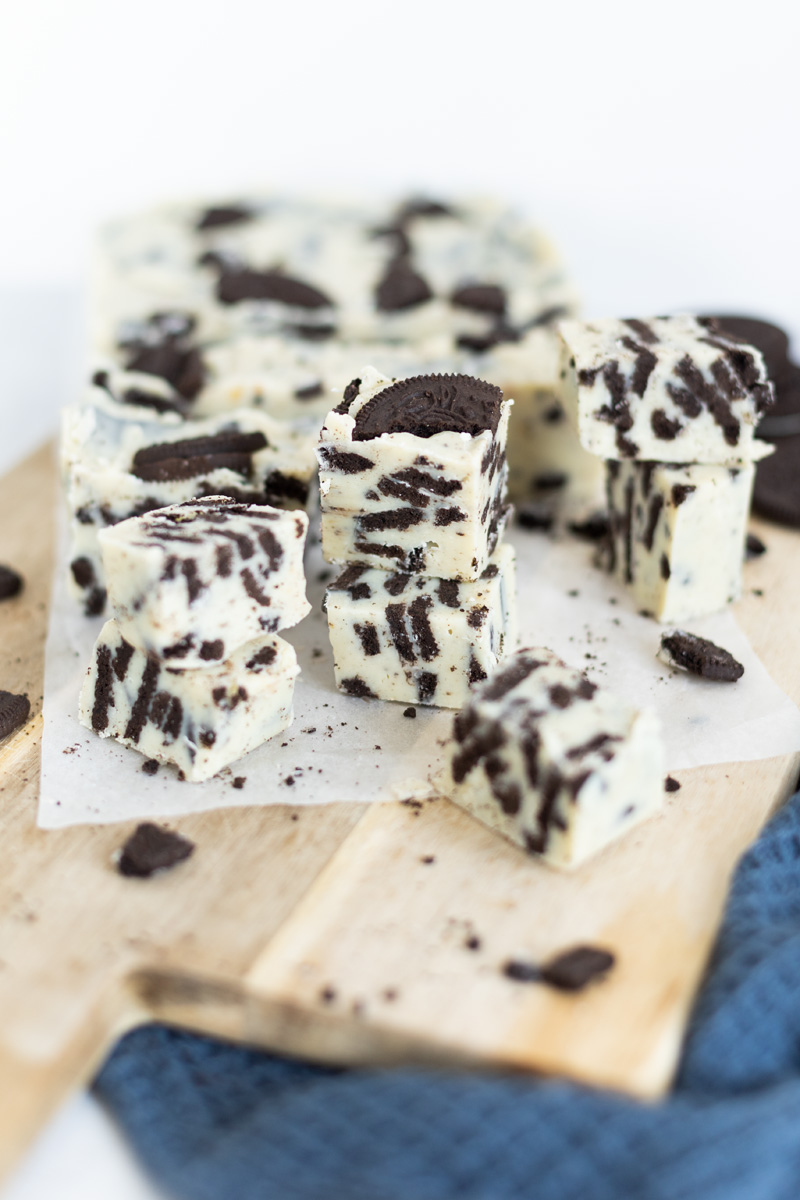 OREO Fudge / Cookies and Cream Fudge: Einfaches Rezept zum Selbermachen
