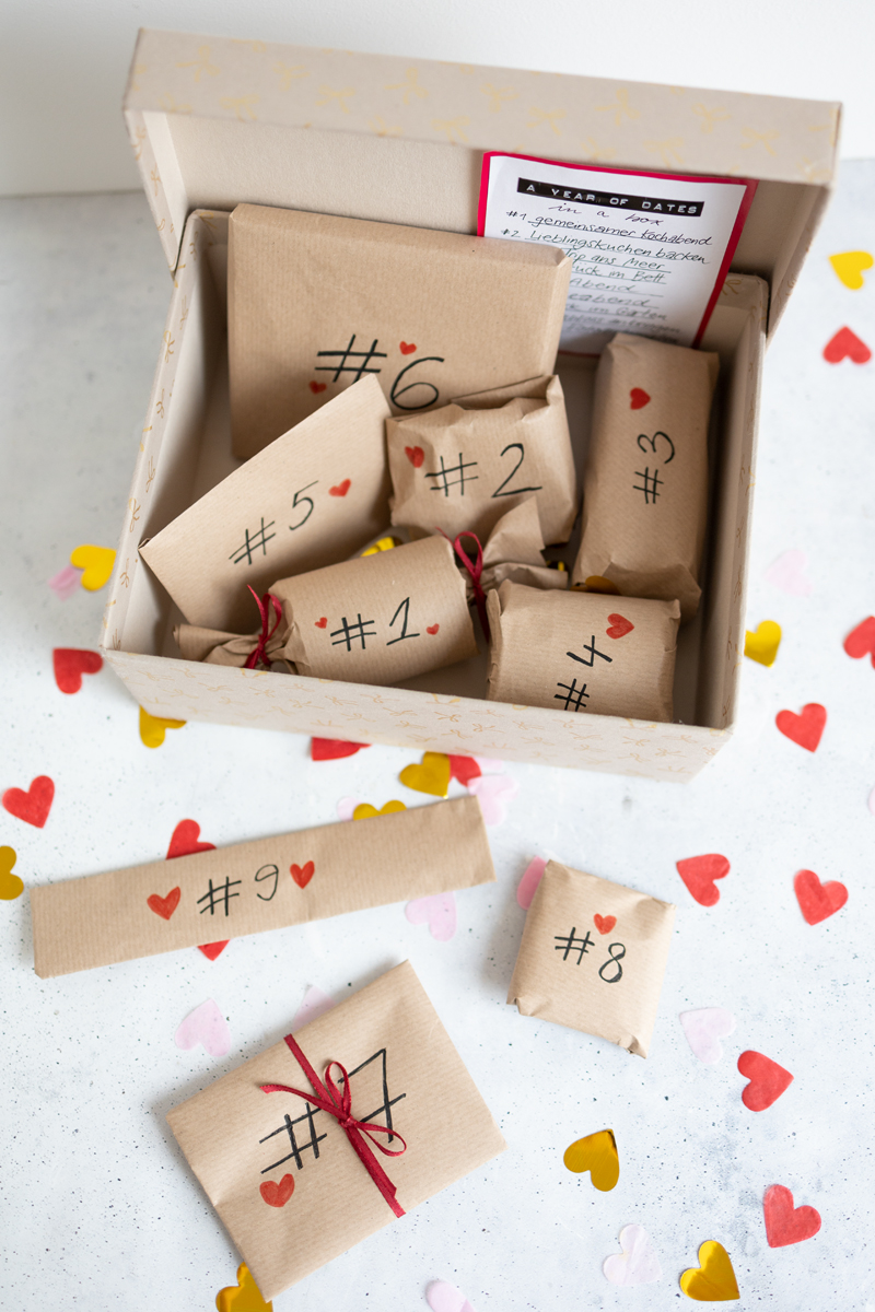 Date Box Ideen: A Year of Dates in a Box