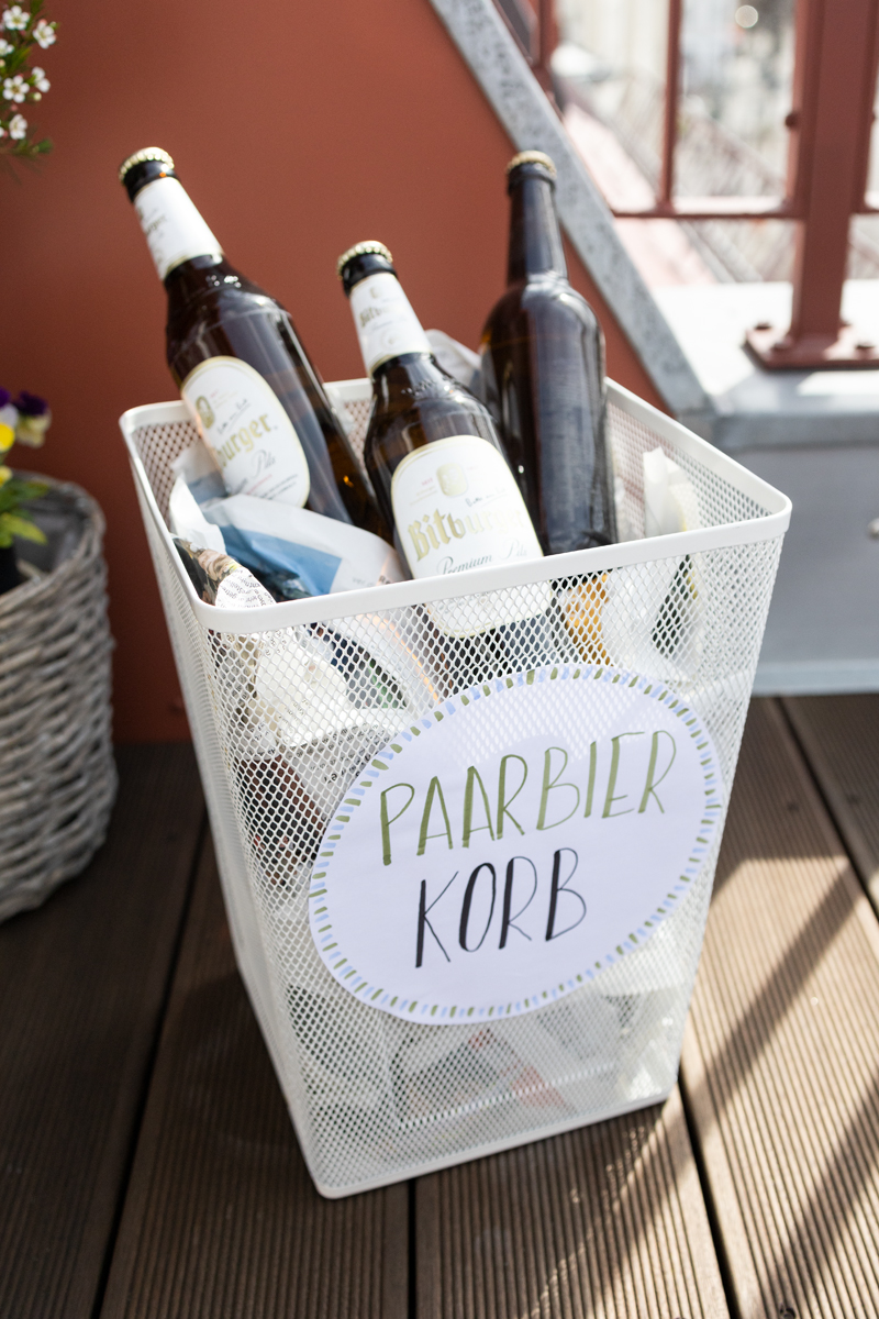 Pair of beer baskets - make a DIY men's gift yourself