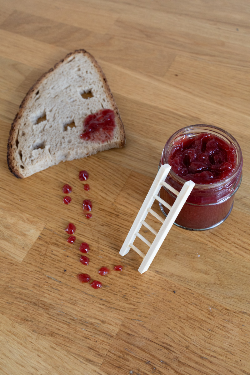 Jam bread