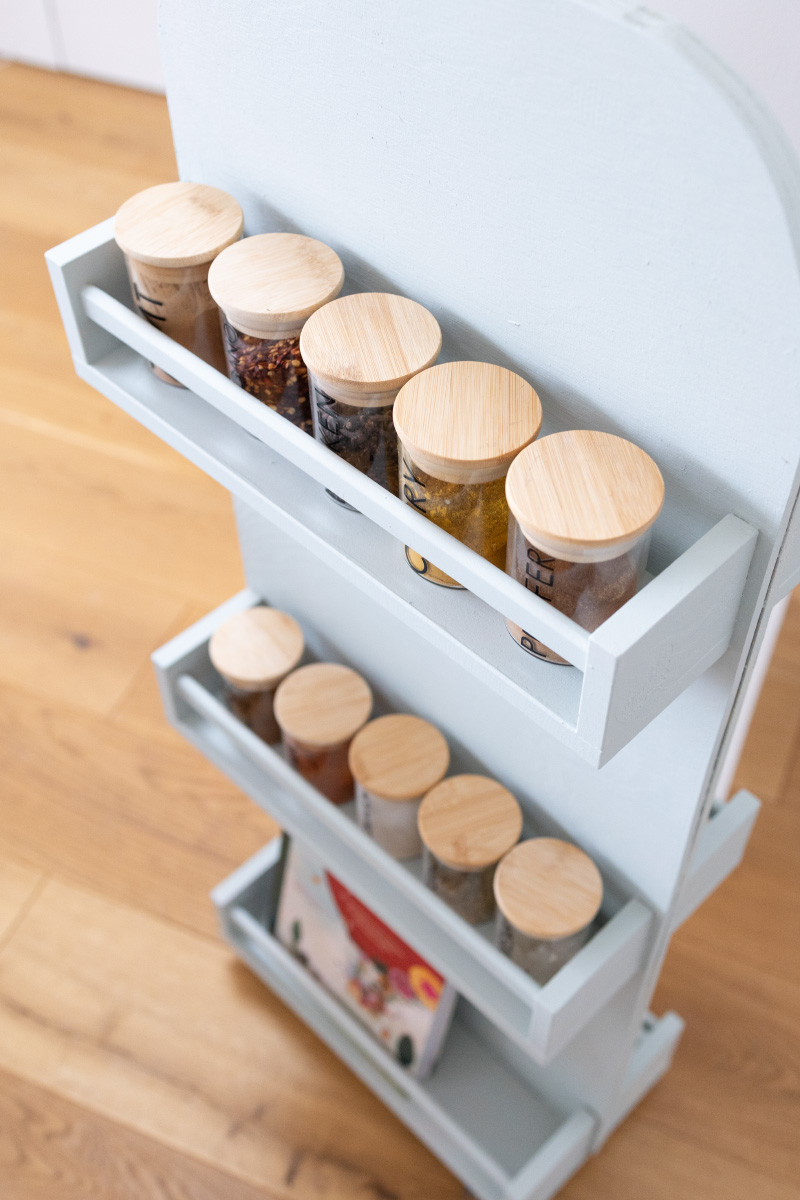 IKEA Hack: Space-saving kitchen shelf made from BEKVÄM spice rack