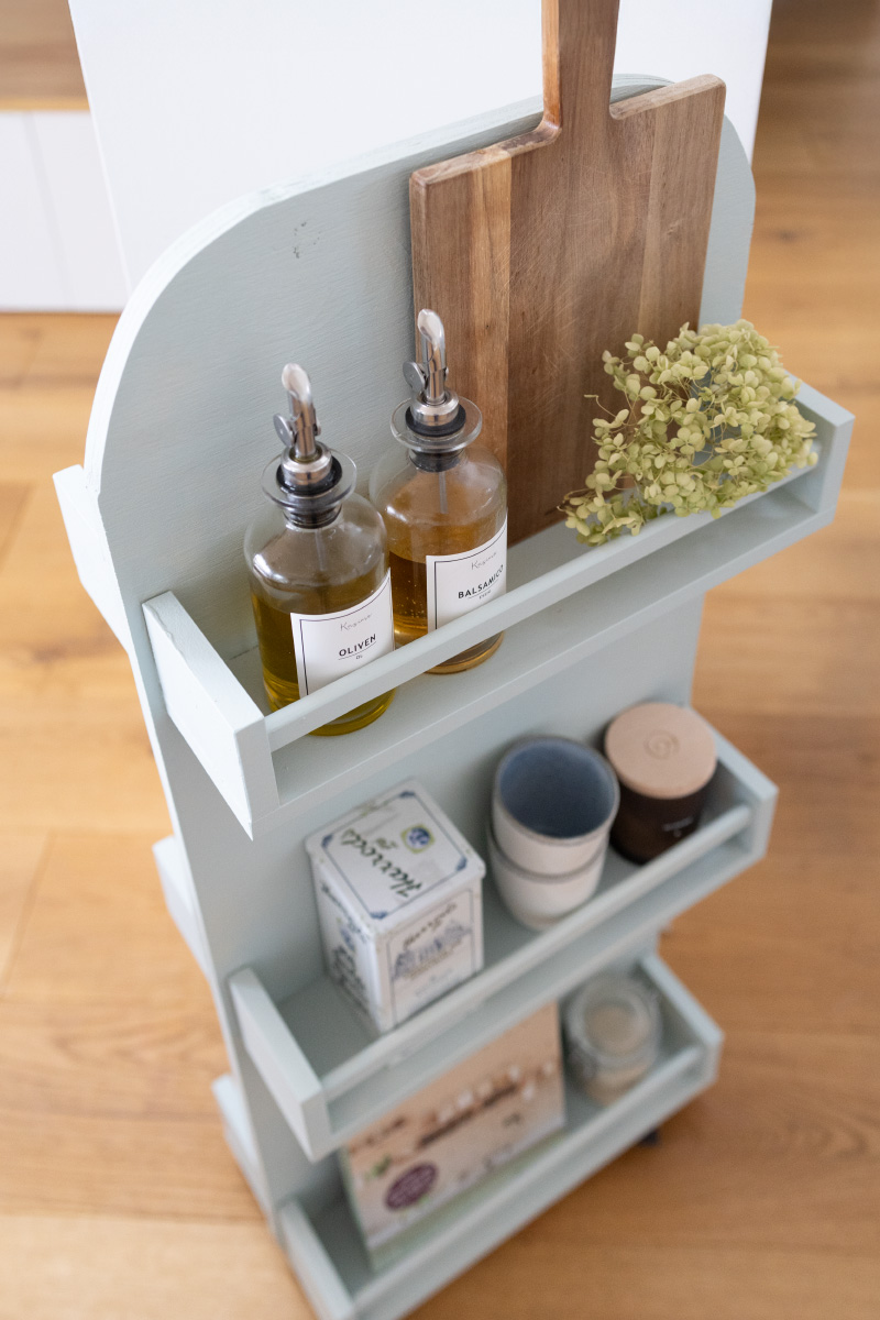 IKEA Hack: Space-saving kitchen shelf made from BEKVÄM spice rack