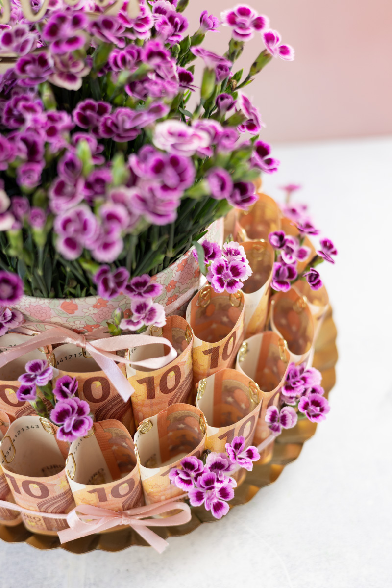 DIY Geldtorte zur Hochzeit basteln – kreative Anleitung für das perfekte Geldgeschenk