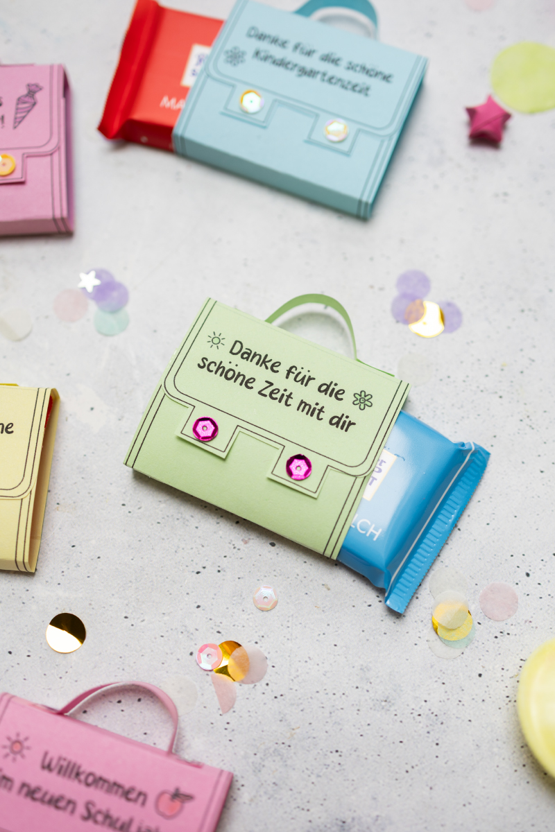 Ritter Sport tables as a mini school satchel: Template for schooling / daycare subscription