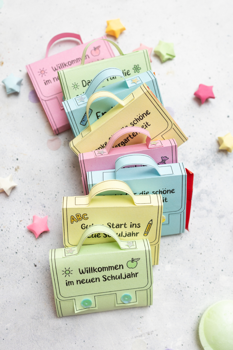 Ritter Sport tables as a mini school satchel: Template for schooling / daycare subscription