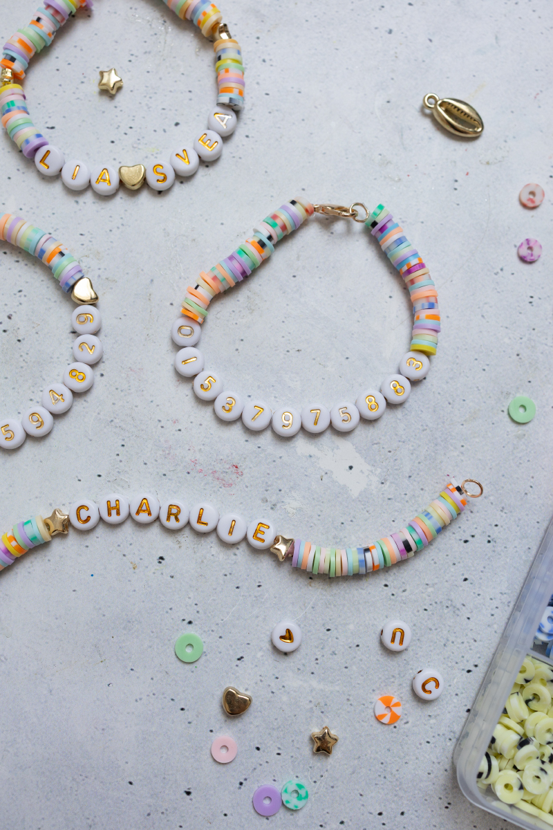 SOS-Armband für Kinder selber machen: Einfache DIY-Idee für mehr Sicherheit unterwegs