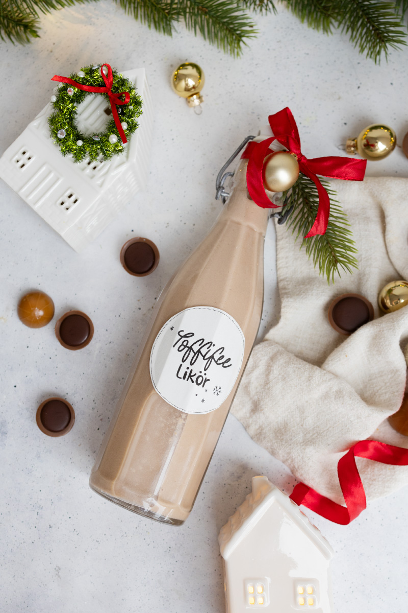 Einfaches Rezept für Toffifee-Likör