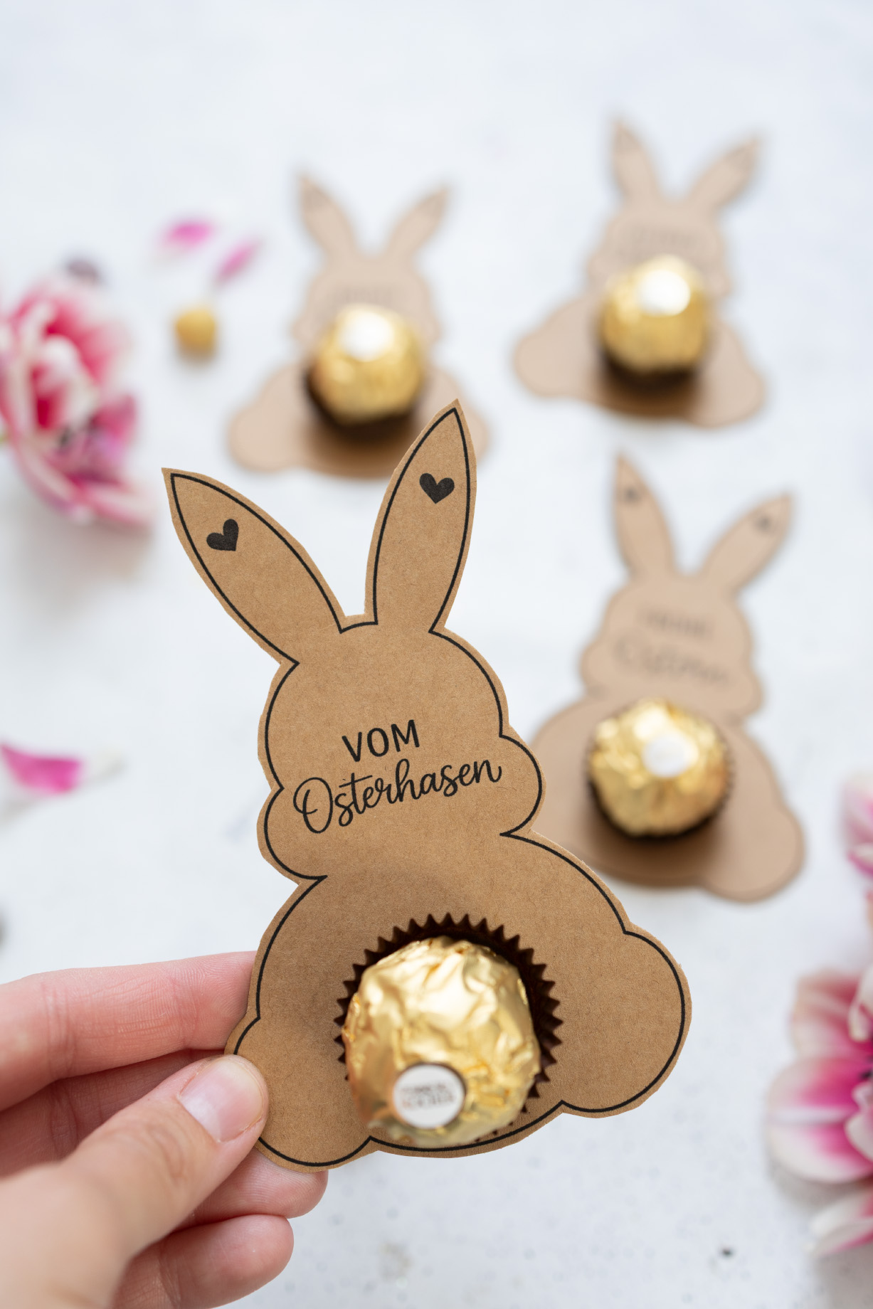 Osterhasen mit Ferrero Rocher als Ostermitbringsel