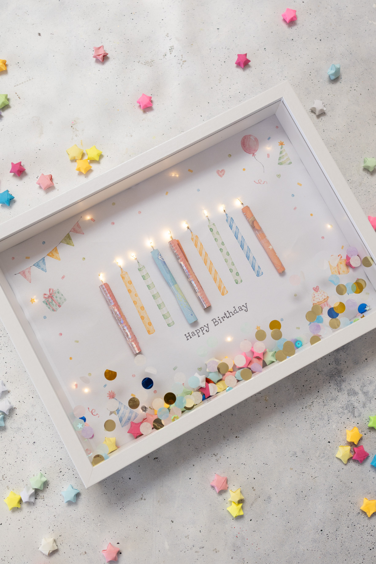 Geldgeschenk zum Geburtstag mit Geburtstagskerzen
