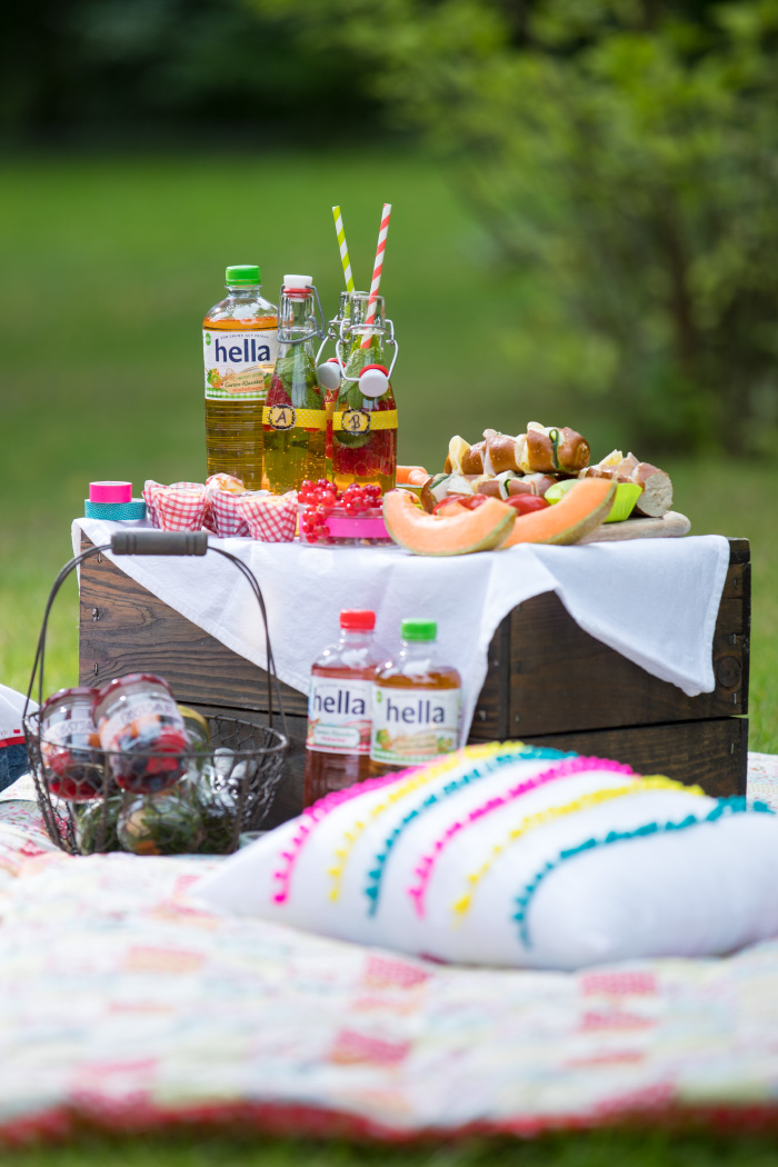 Spätsommer-Picknick mit den hella Garten-Klassikern