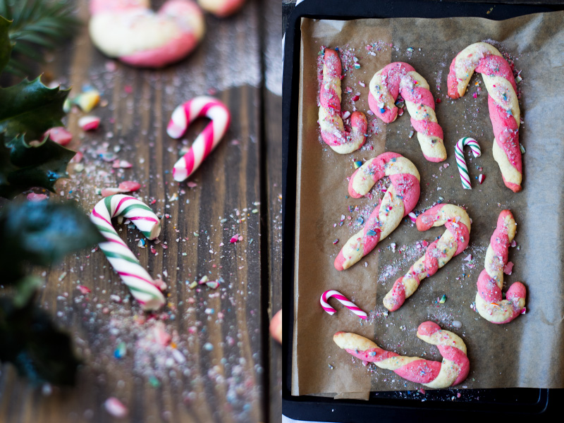 Candy Cane Cookies {Blogging under the mistletoe}