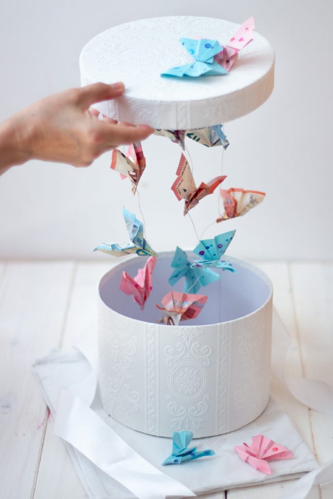 Geldgeschenk für Hochzeiten und anderen Feiern Fliegende