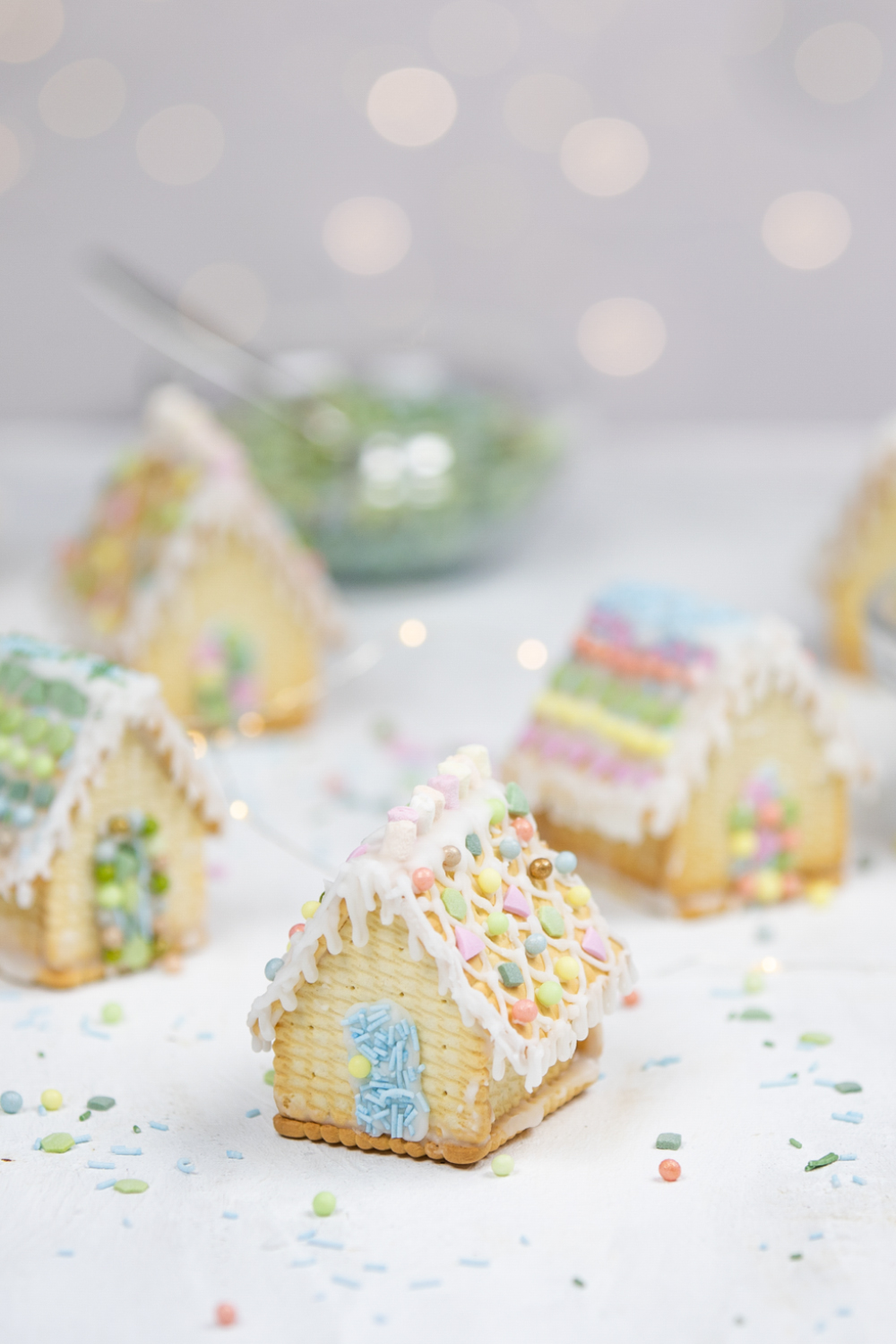 Mini Geschenke: Lebkuchenhaus aus Butterkeksen