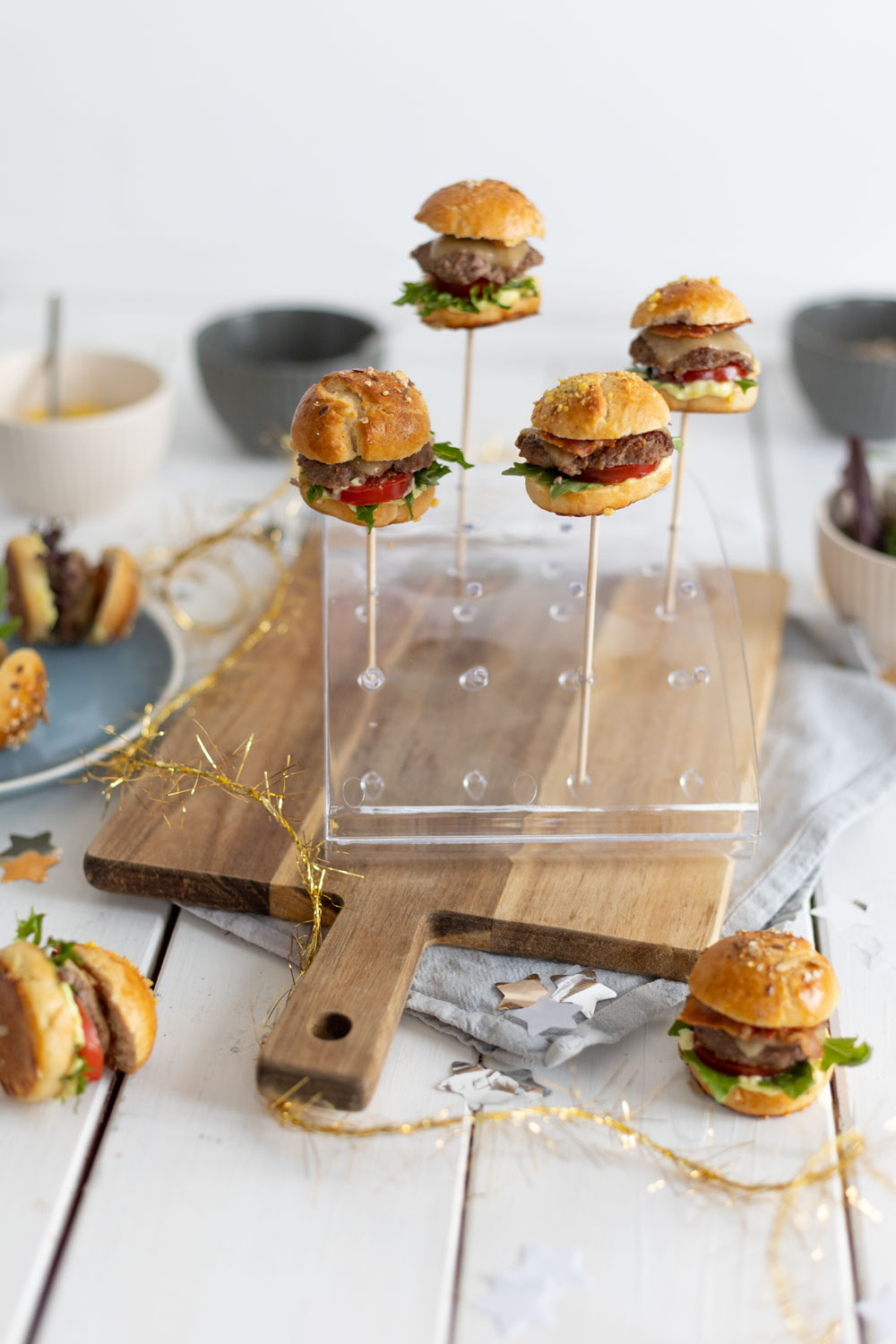 Cake-Pop Mini-Burger als Partysnack oder Picknicksnack