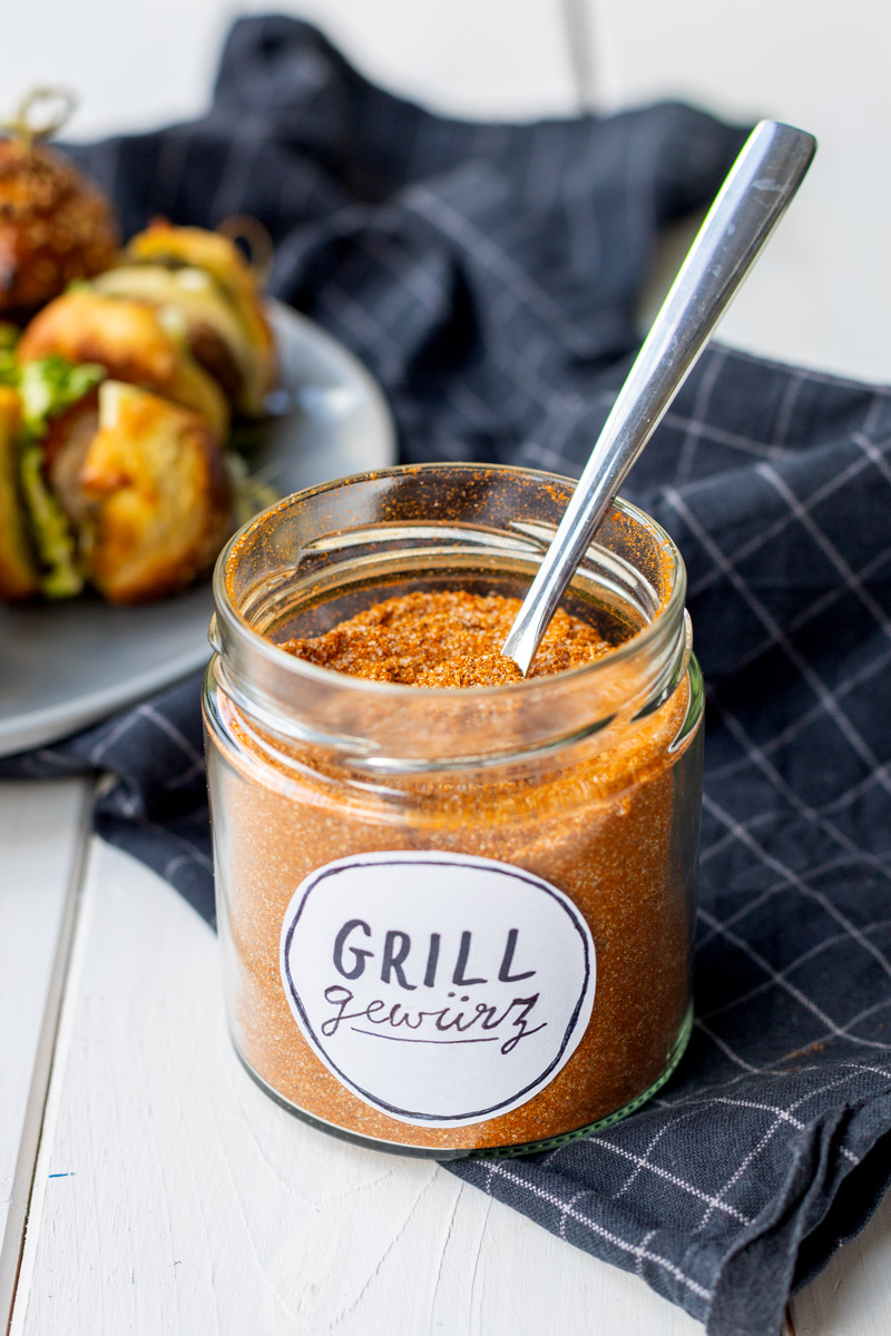 Make Father's Day gifts: BBQ spice