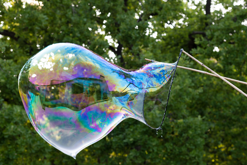 Bastelideen für Kinder: Riesenseifenblasen selber machen