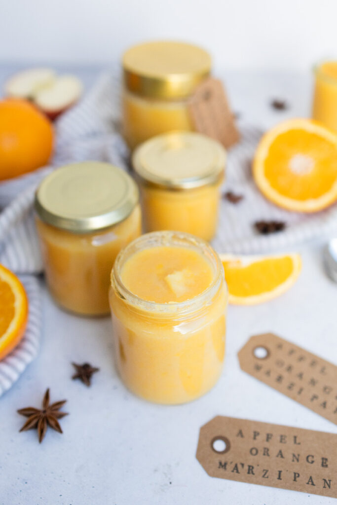 Apfel-Orangen-Marmelade mit Marzipan - TRYTRYTRY