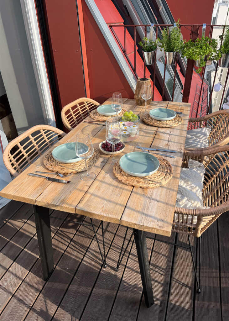 DIY Tisch aus Gerüstbohlen selber bauen TRYTRYTRY