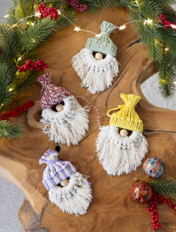 Weihnachtlichen Makramee Wichtel selber machen