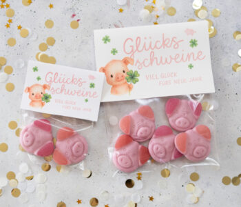 Glücksschweine zu Silvester verschenken – Mit Etikett zum Ausdrucken