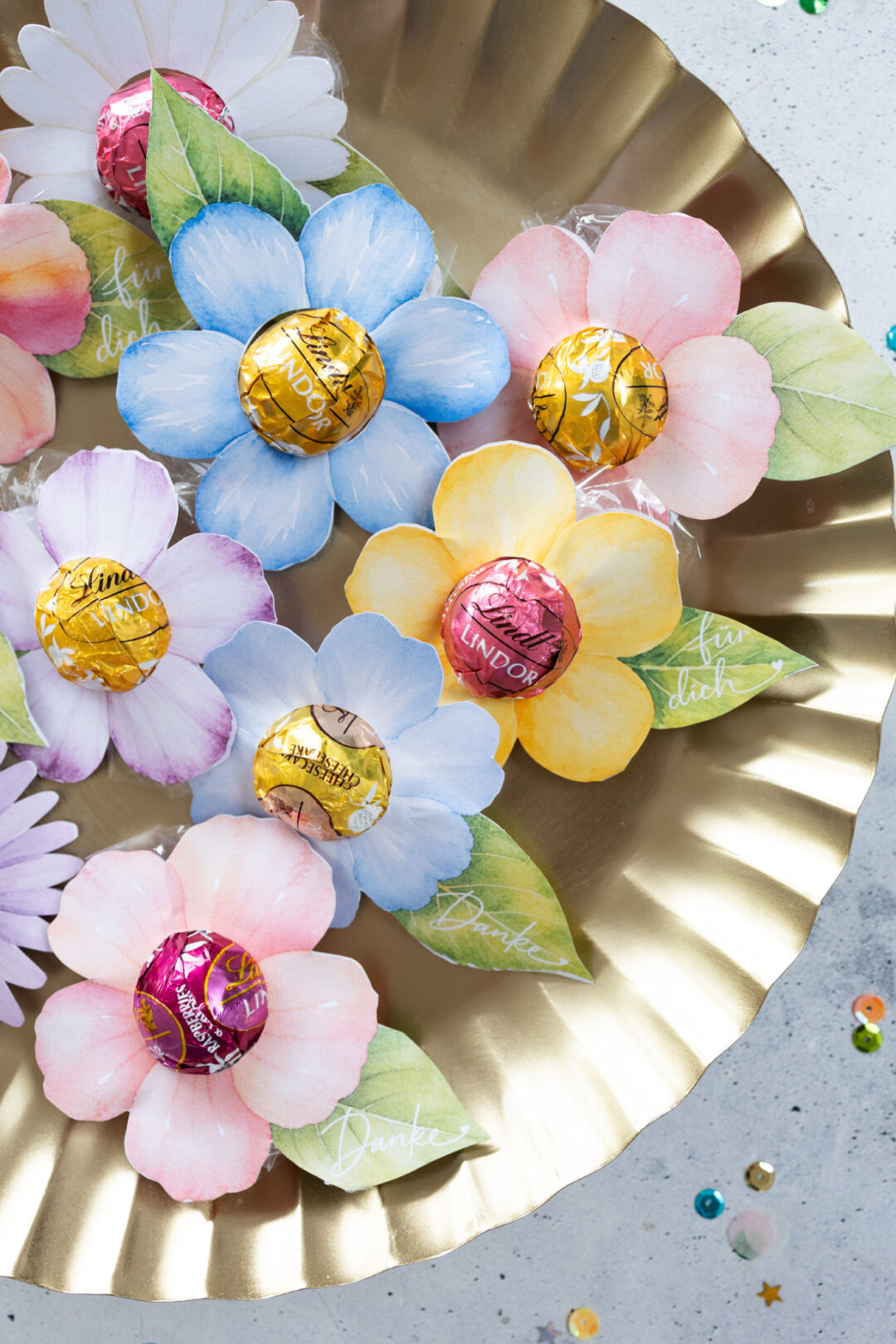Blumen-Pralinen als DIY Geschenk